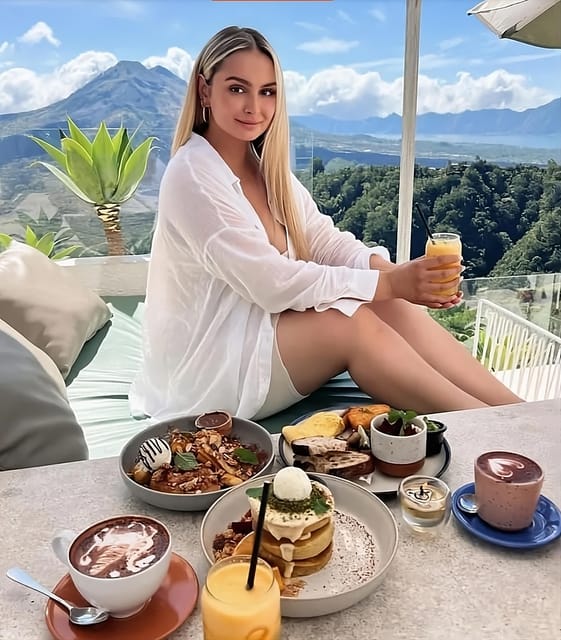 Kintamani: Aesthetic Cafe Sunrise Experience With Breakfast - Coffee Tasting Experience