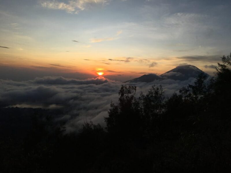 Kintamani: Sunrise Hike in Mount Batur - Getting to Mount Batur