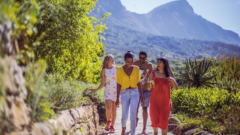 Kirstenbosch Garden, Bo-Kaap-Penguins & Cape Peninsula Tour - Coastal Towns and Attractions