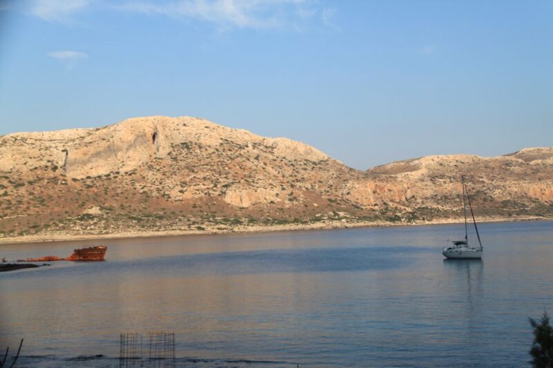 Kissamos: Balos and Gramvousa Private Sailing Trip With Meal - Onboard Meal and Drinks