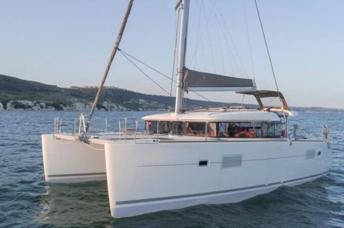 Kissamos: Gramvousa - Balos Tour on an Exceptional Catamaran - Return Journey to Kissamos Port