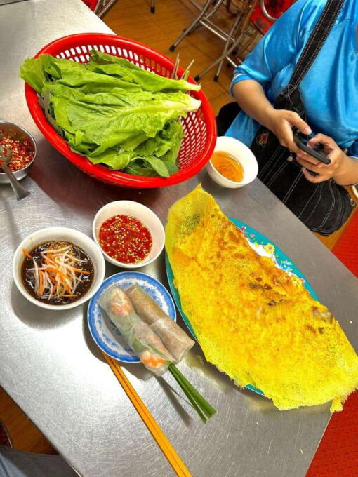 KISSTOUR | Motorbike Food Tour Female Drivers in Ho Chi Minh - Exploring the Vibrant Districts of Ho Chi Minh