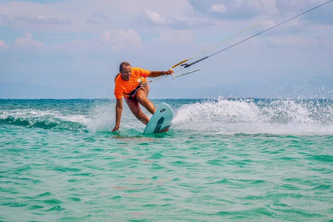 Kite Buen Hombre 1 Day Kiting Special - Health and Safety Considerations