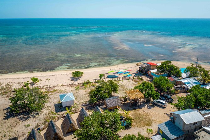 Kite Buen Hombre 1 Day Kiting Special - About the Dominican Republic