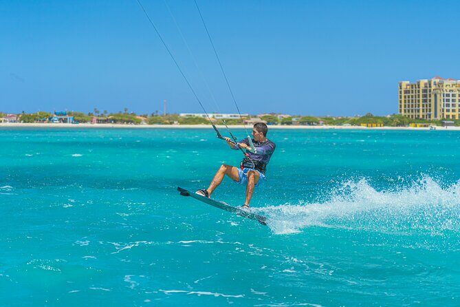Kitesurfing Lessons in Aruba with Vela Sports - Who Should Consider This Tour?