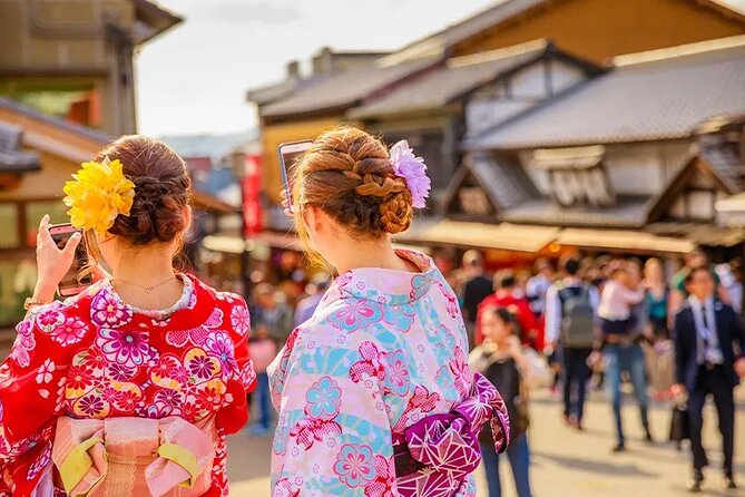 Kiyomizu Temple Fushimi Inari and Nara Park Day Tour Kyoto/Osaka - Exploring Fushimi Inari Shrine