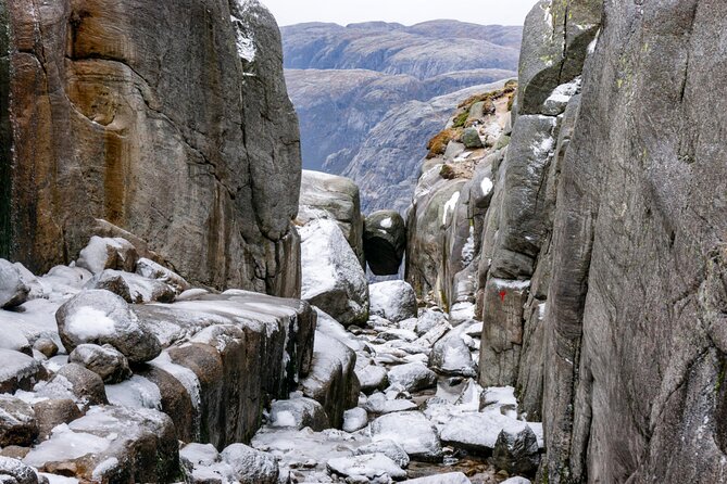 Kjerag Low-Season Hike - Private Transportation and Pickup Logistics
