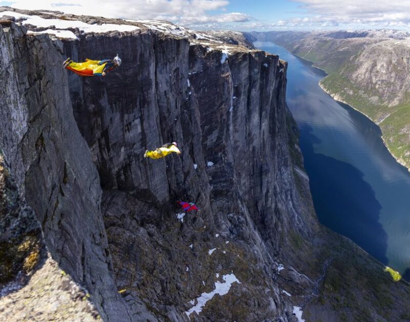 Kjerag: Summer Hike - What to Bring and Gear Rental