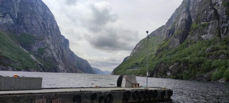 Kjeragbolten - Hiking and Viewpoints