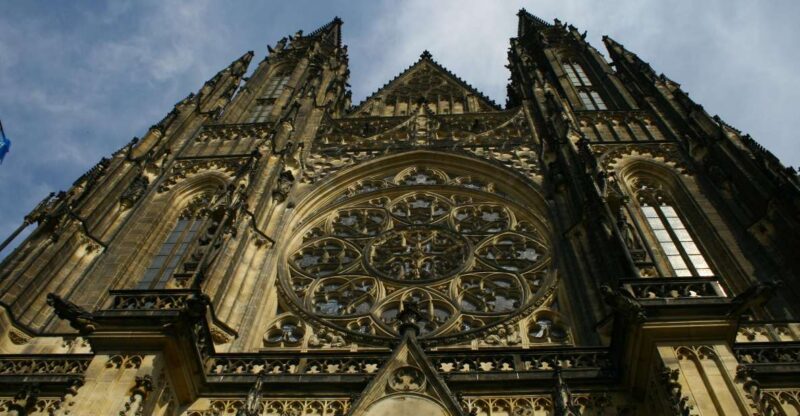Klaras Prague Castle Private Tour - Inclusions and Fees