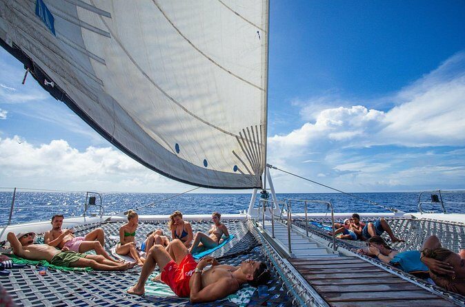 Klein Curacao Sunset Cruise with Open Bar and BBQ - FAQs