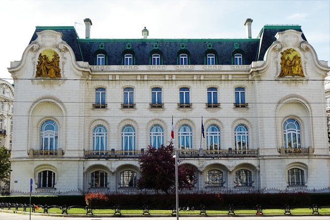 Klimts Kisses From Vienna a Private Expert-Walk From Baroque to Art Nouveau - Skipping the Lines at Belvedere