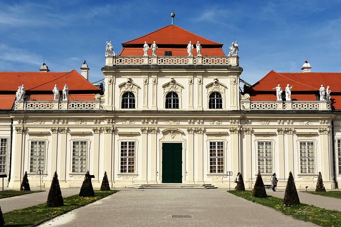Klimts Kisses From Vienna a Private Expert-Walk From Baroque to Art Nouveau - Flexibility and Personalized Experience