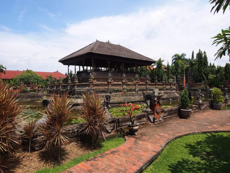 Klungkung: Visit One of the Sad Kahyangan Jagad Sanctuaries - Observing Salt Farming Traditions
