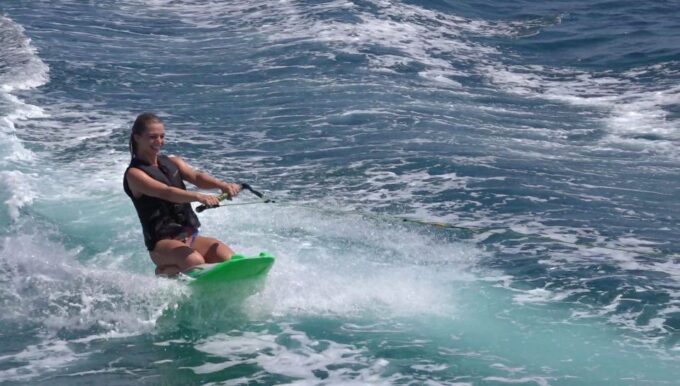 Knee Boarding in Mount Lavinia - Additional Information