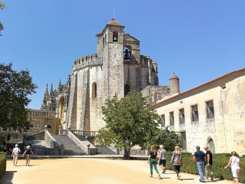 Knights Templar , Convent of Christ & Almourol Private Tour - Tomar