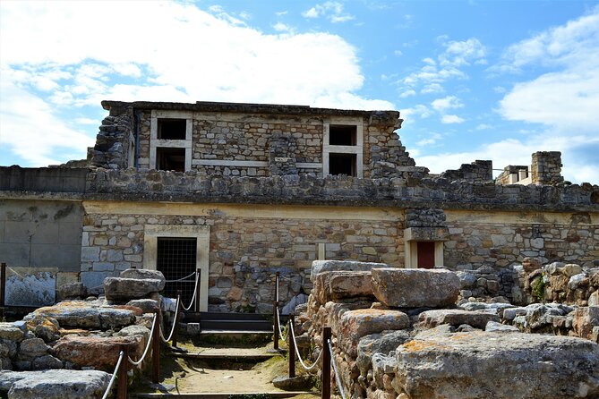 Knossos-Arch.Museum-Heraklion City - Full Day Private Tour From Chania - Exploring Heraklion City