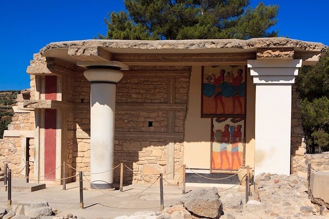 Knossos & Archaeological Museum Shared Guided Tour From Chania - Itinerary and Activities