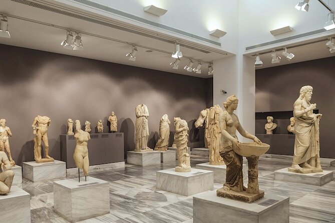 Knossos & Archaeological Museum Shared Guided Tour From Chania - Minoan Palace of Knossos