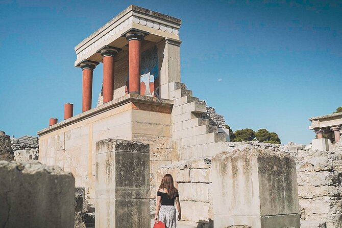 Knossos & Authentic Crete With Local Experiences From Heraklion - Expert Guide and Art History Insights