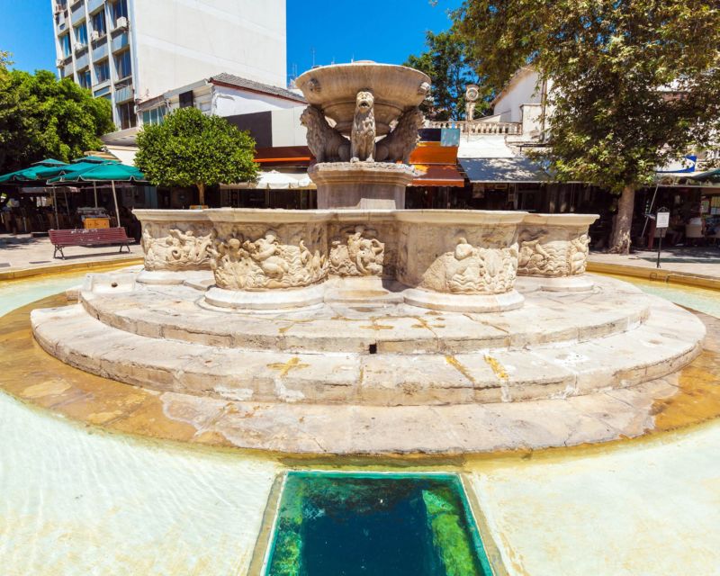Knossos Palace: E-Ticket With Audio and Heraklion City Tour - Experience Highlights