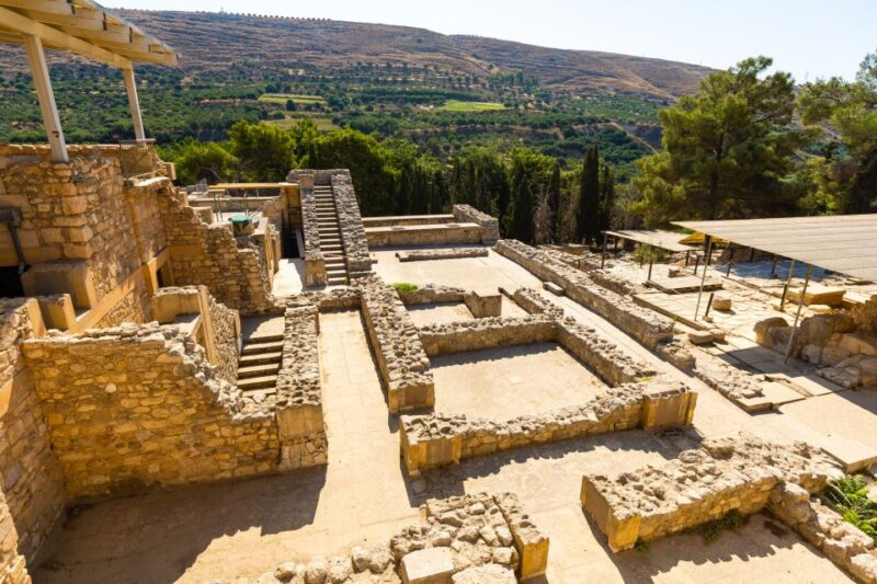 Knossos Palace: E-Ticket With Audio and Heraklion City Tour - Accessibility and Requirements
