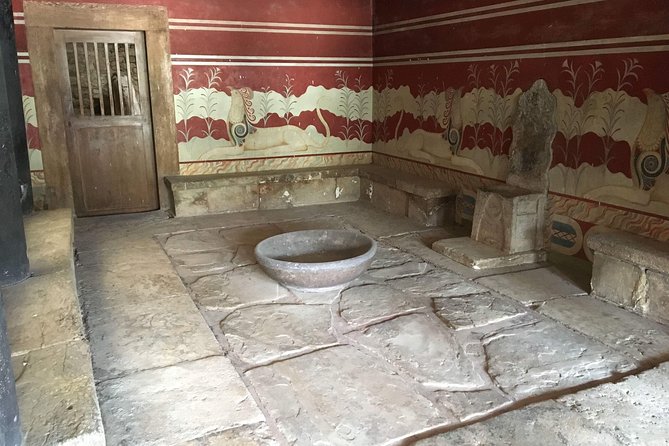 Knossos Palace Exclusive Tour (Small Group) - Tips for Tour Participants