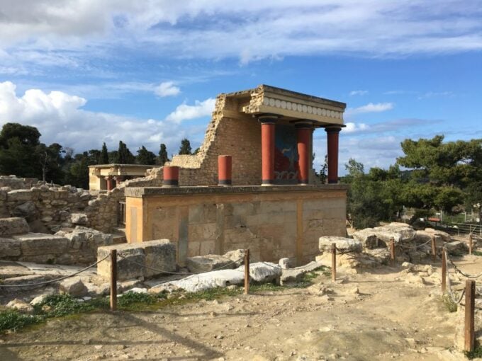 Knossos Palace: Family-friendly Mythology Tour - Touching the Myths