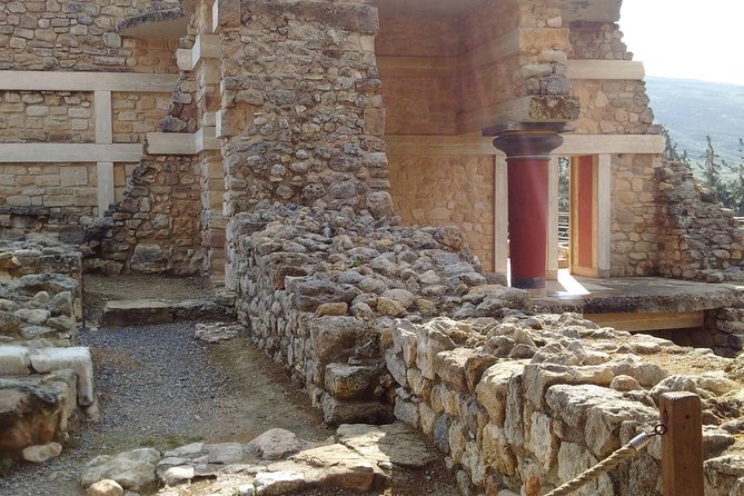 Knossos Palace Guided Walking Tour - Significance of the Throne of Minos