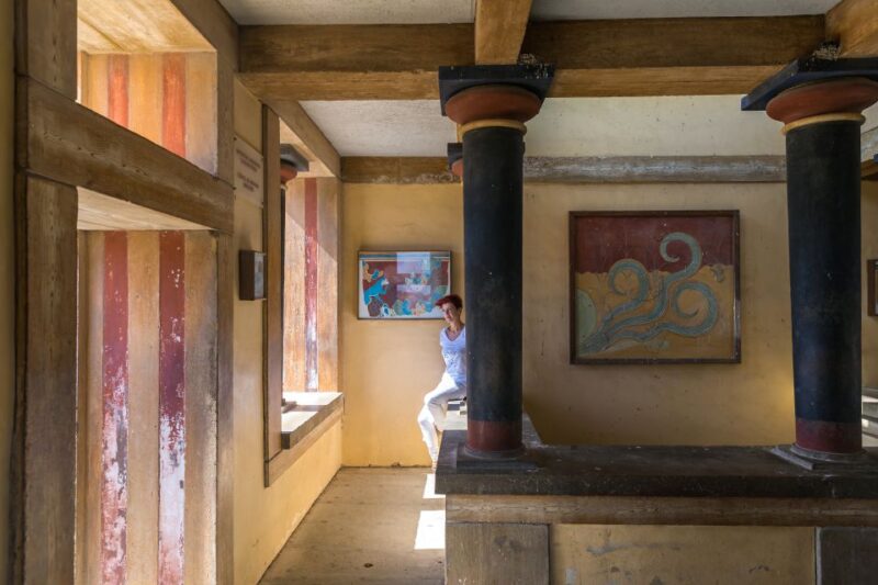 Knossos Palace Guided Walking Tour (Without Tickets) - Pricing and Inclusions