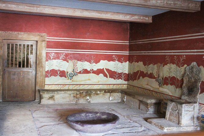 Knossos Palace Self-Guided Treasure Hunt & Tour - Booking and Cancellation Policy