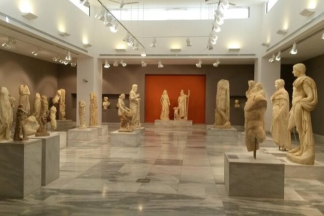Knossos Palace & the Archaeological Museum of Heraklion (With Transfer) - Accessibility and Special Considerations