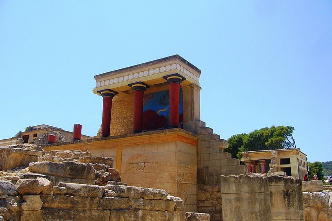 Knossos Wine & More - Indulging in Traditional Cretan Cuisine