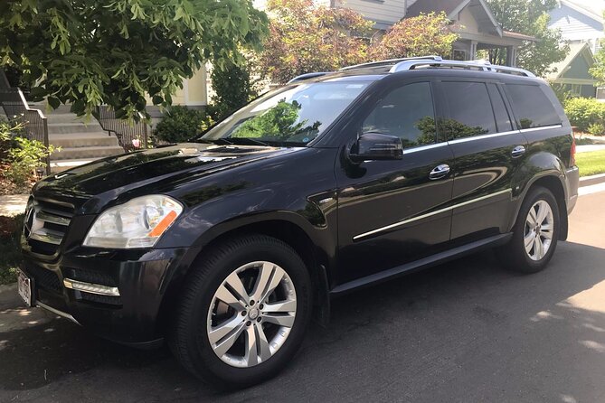 Knoxville to McGhee Tyson Airport (TYS) - Departure Private Transfer - Personalized Travel Experience