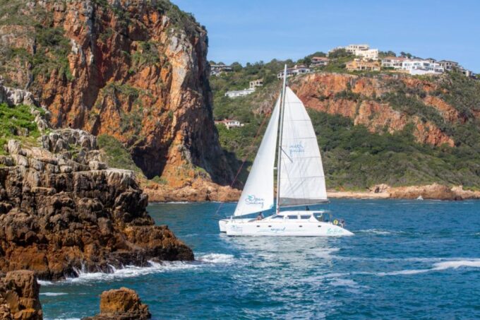Knysna: Luxury Sunset Cruise With Captains Barbeque - Skipper and Host Services