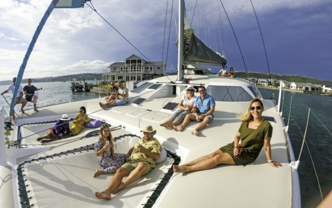 Knysna: Luxury Sunset Cruise With Captains Barbeque - Meeting Point Information
