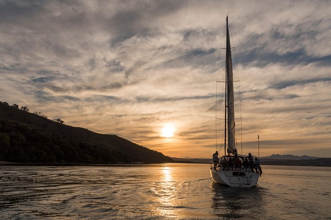 Knysna Sunset Sailing Cruise, Light Dinner & Bubbly - Meeting and Pickup