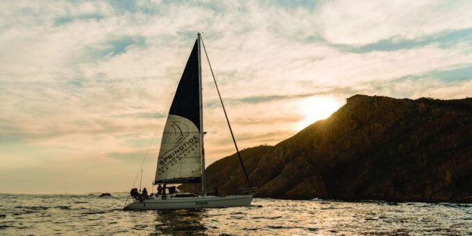Knysna Sunset Sailing Cruise With Light Dinner and Wine - Refreshments and Facilities