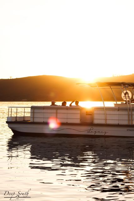 Knysna: Wine & Oyster Luxury Lounger Sunset Cruise - Complimentary South African Wine
