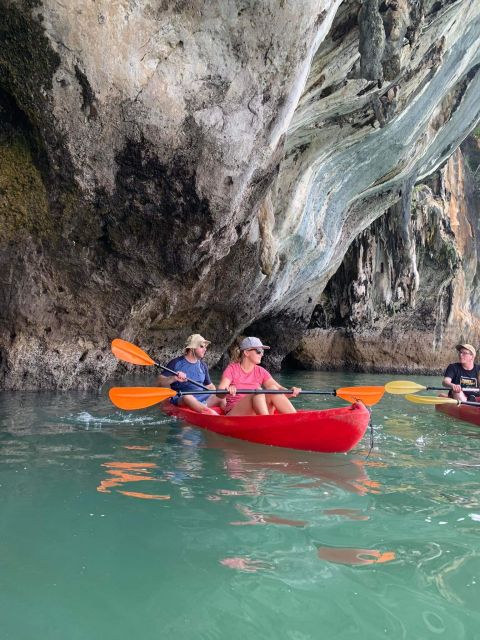 Ko Lanta: Half Day Kayaking Ko Talabeng&Sea Caves&Mangrove - Kayaking in Sea Caves