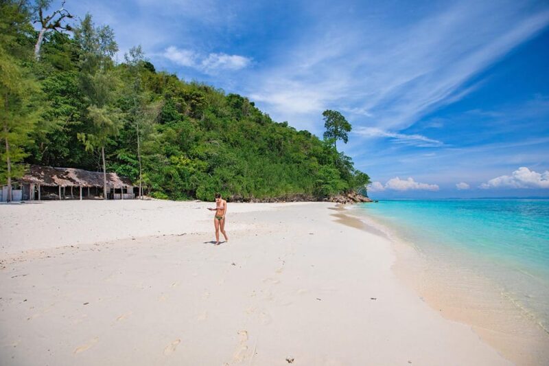 Ko Lanta: Maya Bay & Phi Phi Islands Full-Day Speedboat Trip - Exclusions