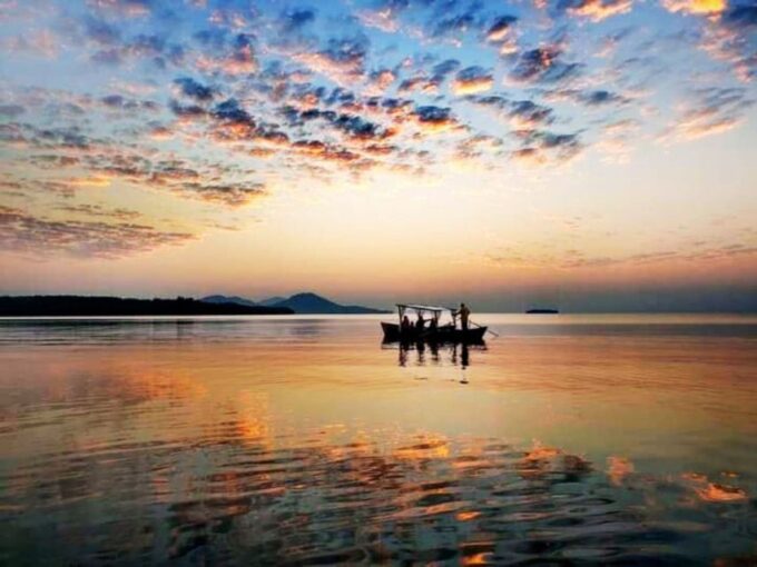 Ko Lanta: Private Romantic Sunrise by Gondola - Romantic Sunrise Gondola Ride