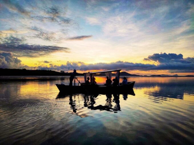 Ko Lanta: Private Romantic Sunrise by Gondola - Frequently Asked Questions