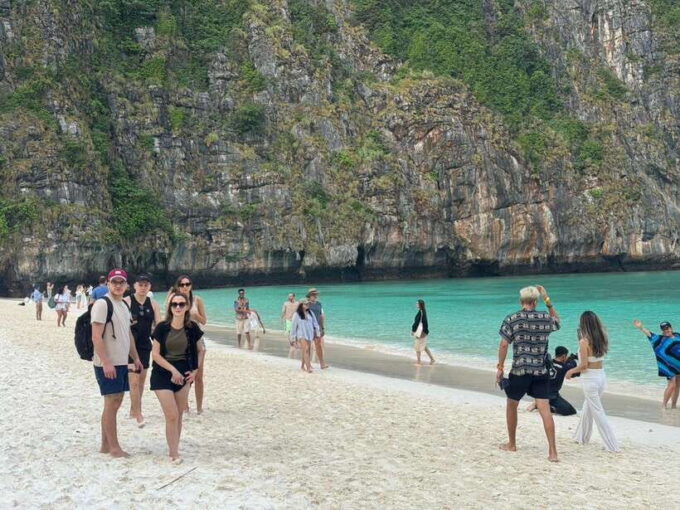 Ko Phi Phi Don: Speedboat Day Trip With Shark Snorkeling - Transportation and Safety Considerations