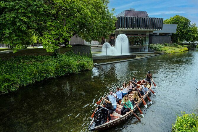 Ko Tane Waka Paddling Experience on the Avon River - FAQ