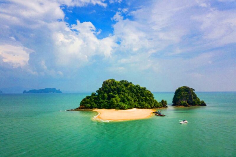 Ko Yao: Private Speedboat to Hong Island Evening Snorkeling - Tour Features