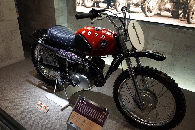 Kobe 1-Day Private Walking Highlights Tour - Kawasaki World Transportation Museum