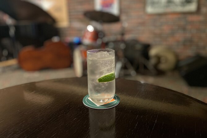 Kobe: Bar Hopping Tour With a Local Guide - Sampling Signature Cocktails and Beverages