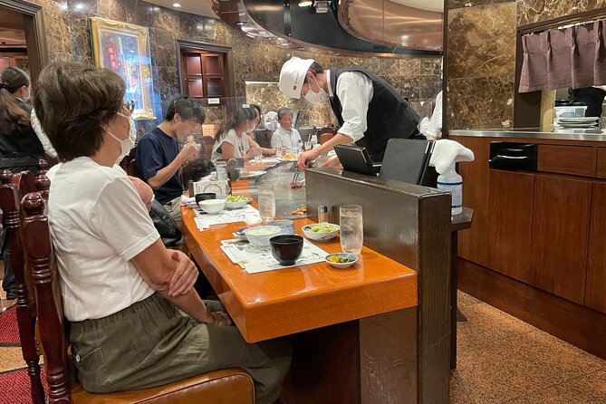 Kobe: Bar Hopping Tour With a Local Guide - Embracing the Kobe Bar Hopping Experience