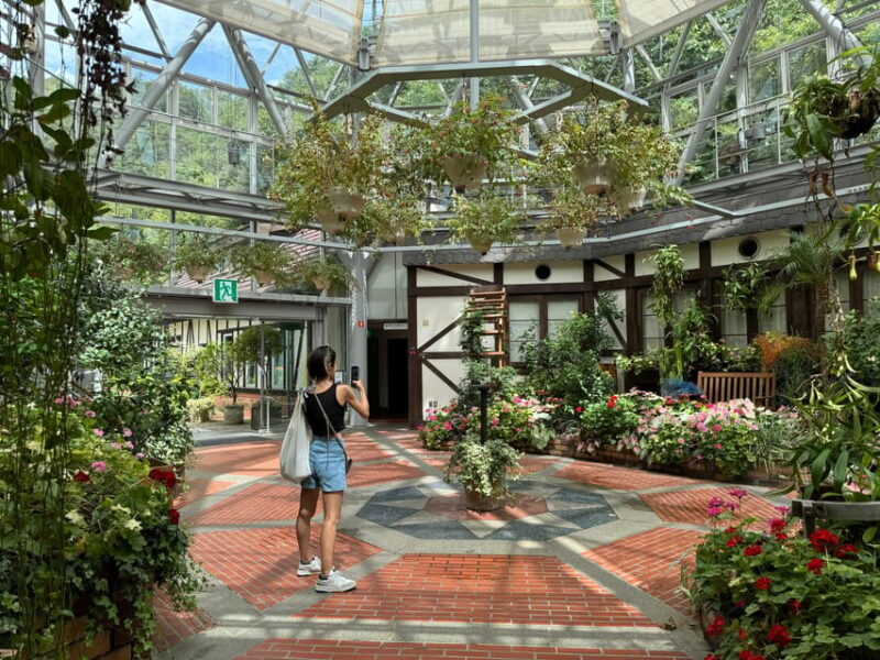 Kobe: Explore Every Bit of Nunobiki Herb Garden in 90 Mins - Seasonal Highlights
